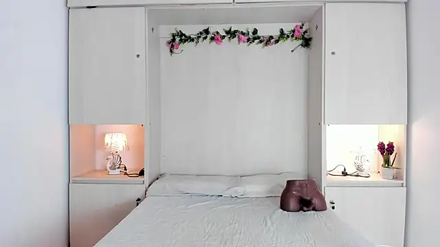 KendallRosse1 online show from 02-17-26, 11:51