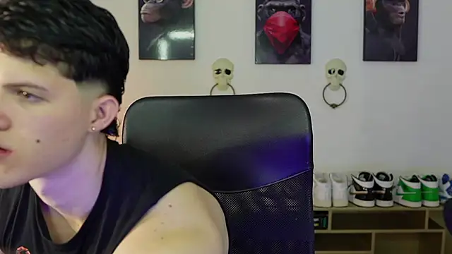 Hazzan Velez online show from 11-04-25, 11:41