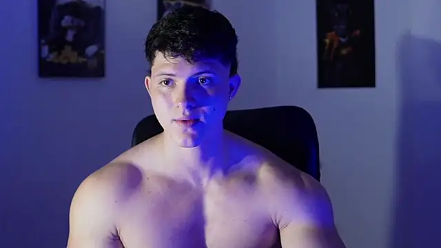 Hazzan Velez online show from 04-19-26, 03:40