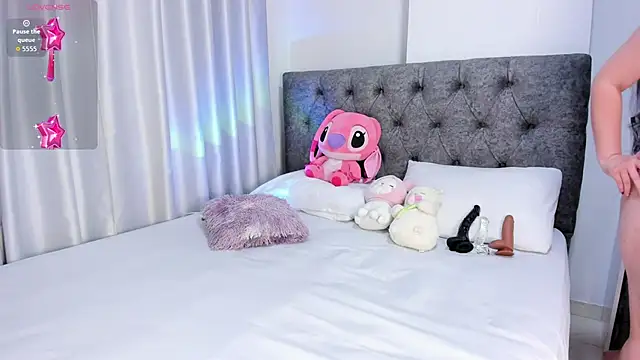 abbyfoxx  online show from 03-28-26, 10:33