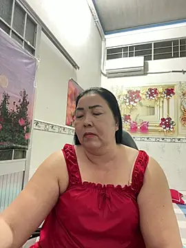 Snapshot of NDith chatting on 07-18-26, 11:19 NDith online show from 07-18-26, 11:19