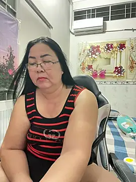 Snapshot of NDith chatting on 07-07-26, 09:40 NDith online show from 07-07-26, 09:40