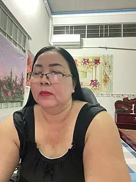 Snapshot of NDith chatting on 07-06-26, 11:17 NDith online show from 07-06-26, 11:17
