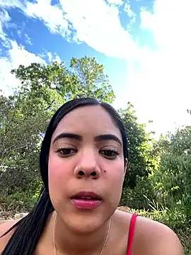 NAUGHTY LITTLE 18 online show from 06-18-26, 09:09