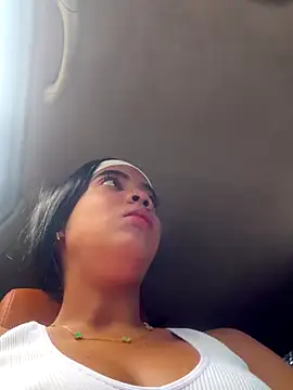 Snapshot of NAUGHTY_LITTLE_18 chatting on 10-08-25, 08:09 NAUGHTY LITTLE 18 online show from 10-08-25, 08:09