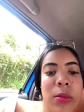 Snapshot of NAUGHTY_LITTLE_18 chatting on 02-21-26, 04:09 NAUGHTY LITTLE 18 online show from 02-21-26, 04:09