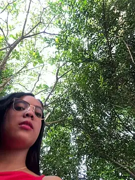 Snapshot of NAUGHTY_LITTLE_18 chatting on 02-25-26, 09:14 NAUGHTY LITTLE 18 online show from 02-25-26, 09:14