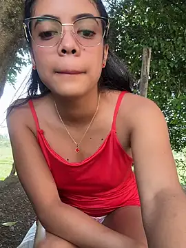 Snapshot of NAUGHTY_LITTLE_18 chatting on 03-04-26, 09:22 NAUGHTY LITTLE 18 online show from 03-04-26, 09:22