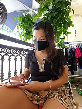 lyna bl online show from 11-14-25, 01:09