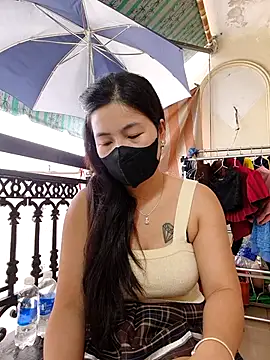 lyna bl online show from 11-21-25, 01:48