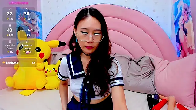 Nao  Chan  online show from 03-15-25, 04:35