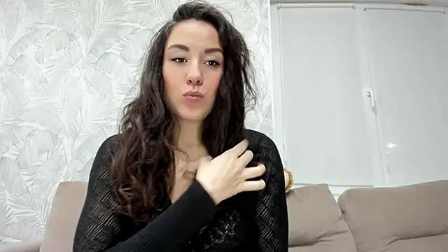 Karina sunny online show from 03-18-25, 08:16