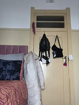 Kylie Hairy Bbc online show from 03-08-26, 06:49