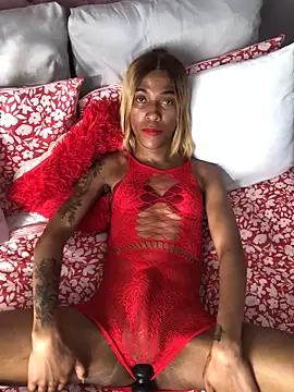 Kylie Hairy Bbc online show from 06-01-26, 01:11