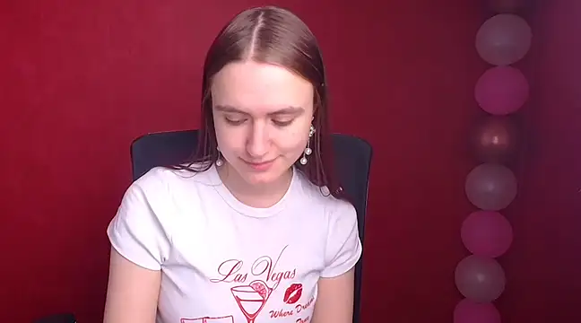 Gabriellagirl online show from 02-18-25, 08:03