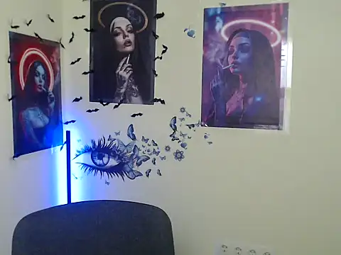 StrangerGi online show from 12-15-25, 01:39