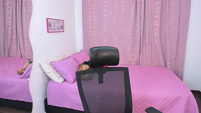 Abby Parker1 online show from 12-01-25, 01:01