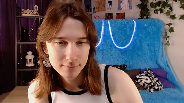 Hermione Reid online show from 01-23-25, 07:32