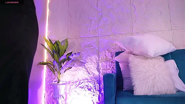 CailynBrowm online show from 03-13-26, 03:22