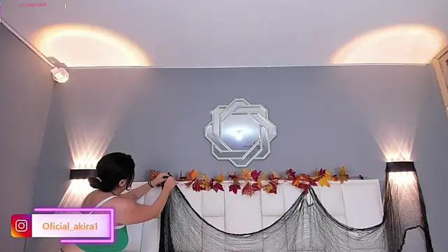 AkiraKings online show from 10-15-25, 03:38