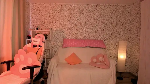 luna cross online show from 03-19-25, 07:29