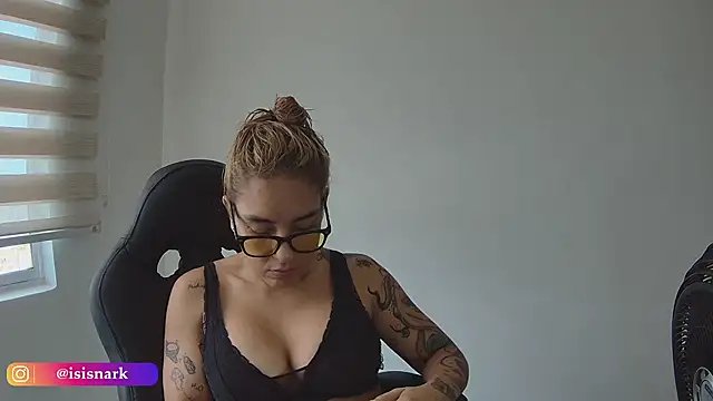 Isis69  online show from 04-15-26, 04:22