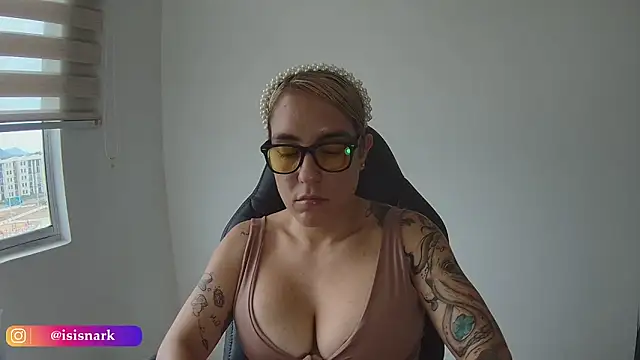 Isis69  online show from 04-08-26, 07:04