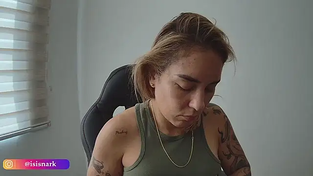 Isis69  online show from 01-07-26, 06:57