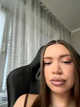 bunnyrich online show from 11-29-25, 05:07