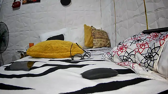 Mendoza Amaranata online show from 09-26-25, 03:35