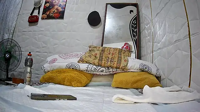 Mendoza Amaranata online show from 09-19-25, 05:22