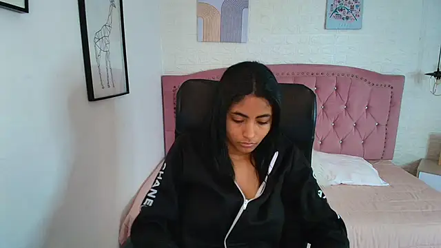 shaneelle online show from 11-26-25, 03:06