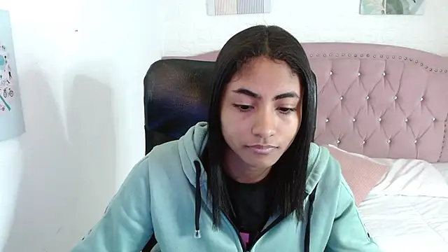 shaneelle online show from 09-13-25, 03:06