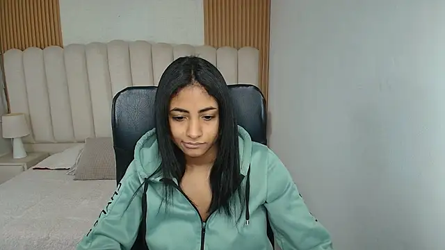 shaneelle online show from 03-24-26, 03:06