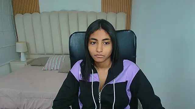 Snapshot of shaneelle chatting on 02-03-26, 06:40 shaneelle online show from 02-03-26, 06:40