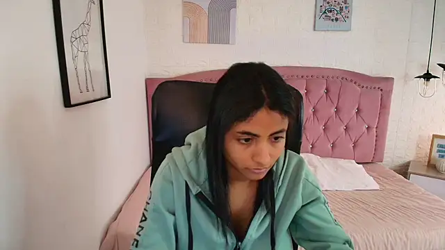 shaneelle online show from 11-29-25, 03:12