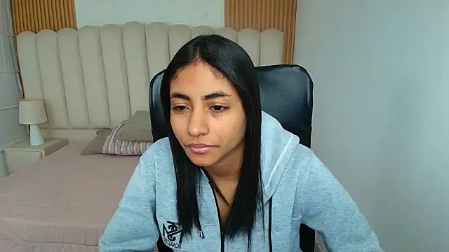 Snapshot of shaneelle chatting on 02-04-26, 03:12 shaneelle online show from 02-04-26, 03:12