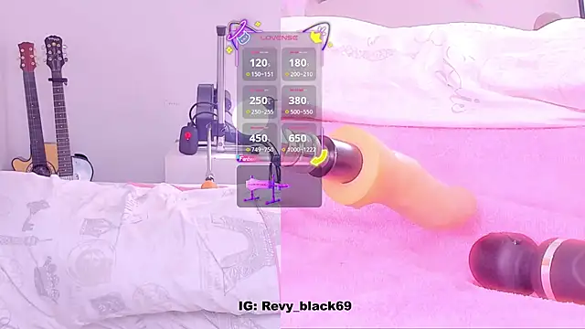 revy blacck online show from 10-04-25, 10:50