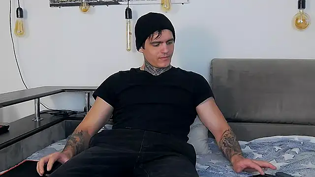 CarterCole online show from 12-19-25, 12:51