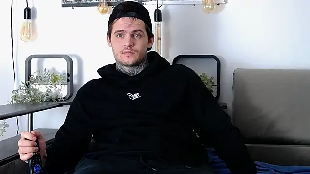 CarterCole online show from 03-03-25, 01:34