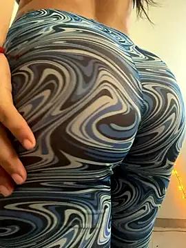 Snapshot of izanmiller2001 chatting on 01-08-26, 08:26 izanmiller2001 online show from 01-08-26, 08:26