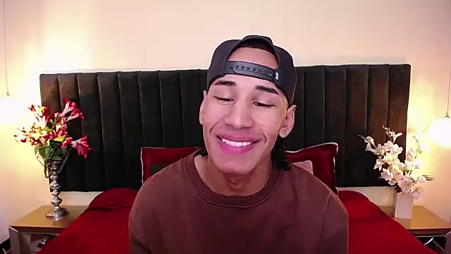 soft attraction online show from 01-08-26, 07:31