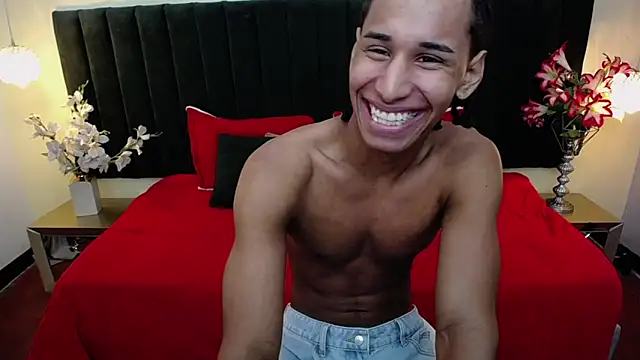 soft attraction online show from 10-07-25, 07:59