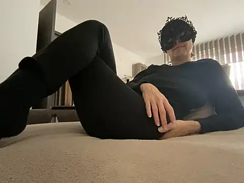 Marilou1983 online show from 02-16-26, 10:03