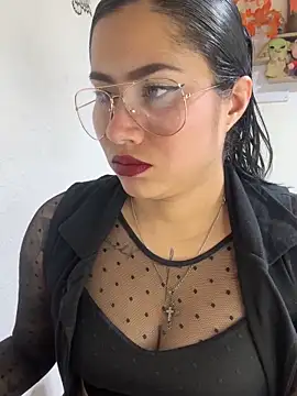 Snapshot of Sweet__Nurse1 chatting on 05-17-26, 04:29 Sweet Nurse1 online show from 05-17-26, 04:29
