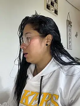 Snapshot of Sweet__Nurse1 chatting on 04-19-26, 05:58 Sweet Nurse1 online show from 04-19-26, 05:58