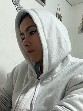 Sweet  Nurse1 online show from 10-17-25, 01:42