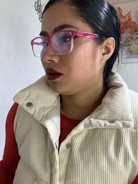 Snapshot of Sweet__Nurse1 chatting on 05-31-26, 05:19 Sweet Nurse1 online show from 05-31-26, 05:19