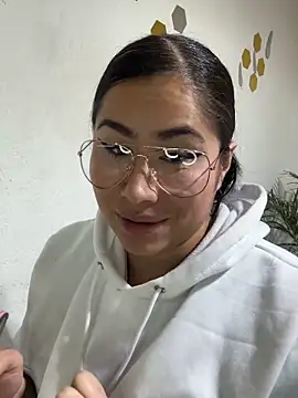 Sweet  Nurse1 online show from 09-14-25, 06:30