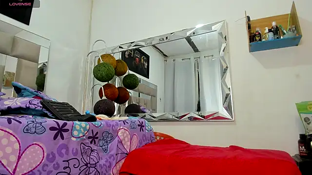 jadenf1 online show from 10-26-25, 08:09